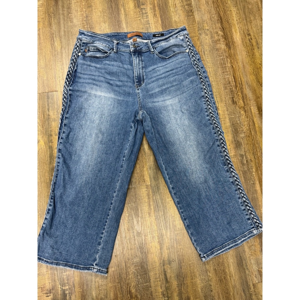 Judy Blue Wide Leg Jeans Womens 20W Blue Excellent Braided Side Crop JB88569-MD